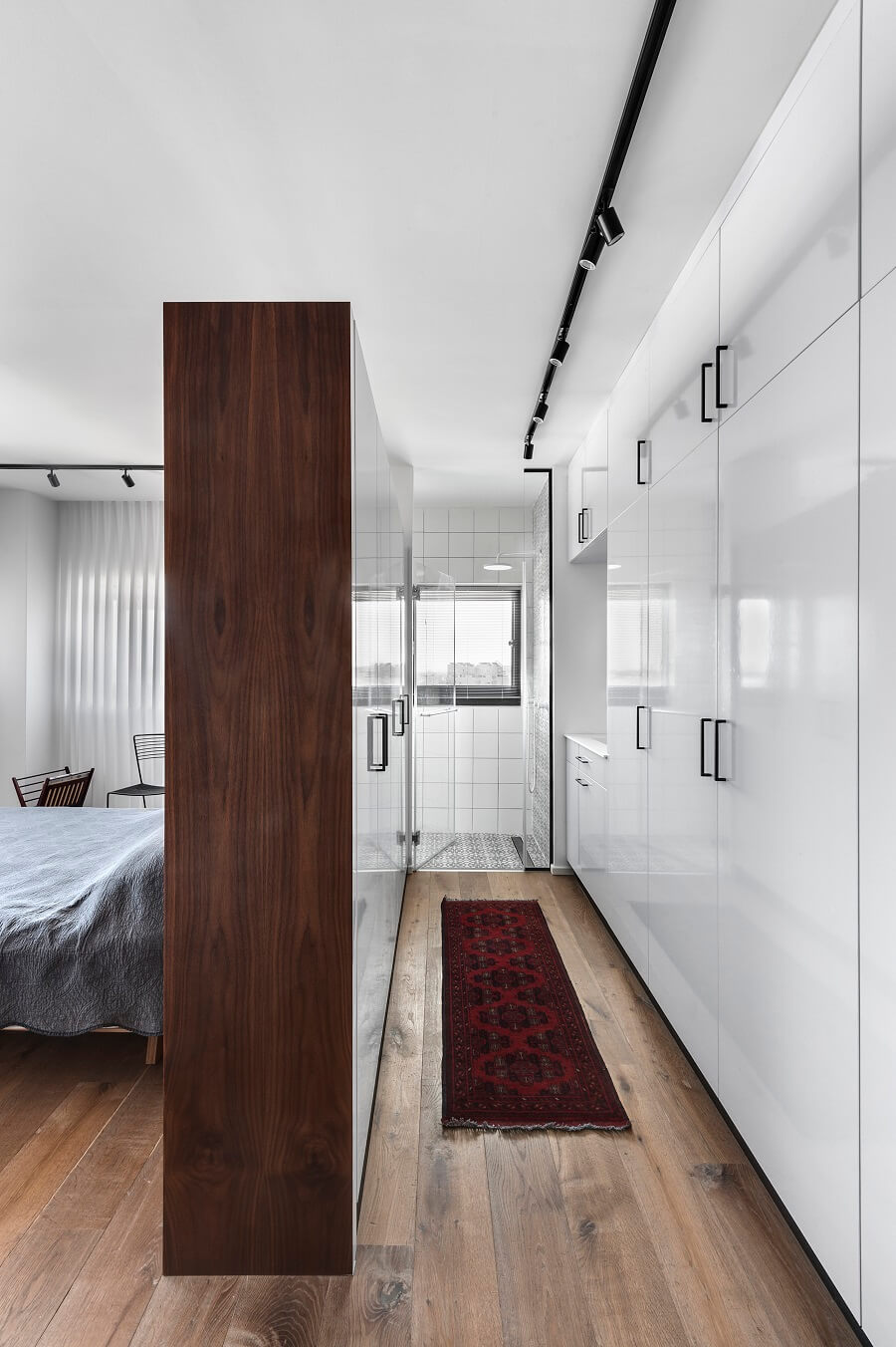 עיצוב חדר שינה בדירת דופלקס 