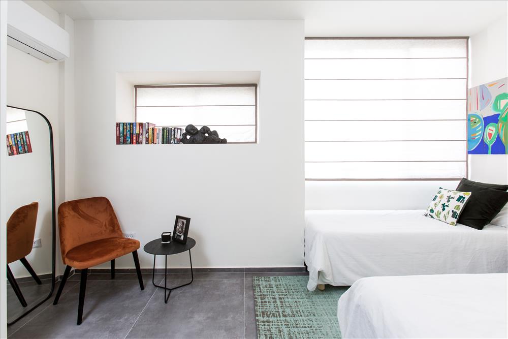 עיצוב חדר אורחים: יטי סלסקי | צילום: שירן כרמל