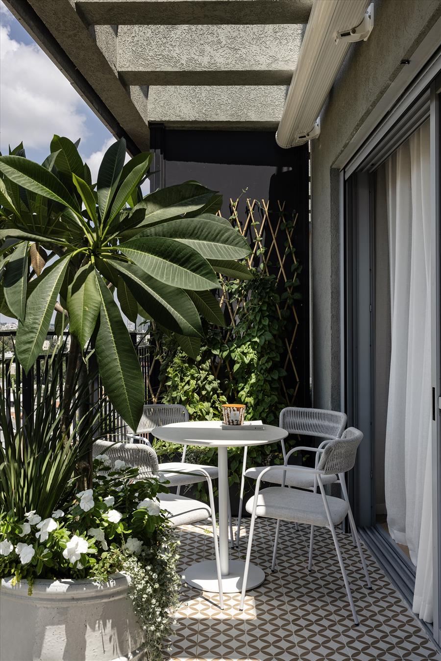 מצליחה להוכיח שהגודל הוא לא מה שקובע