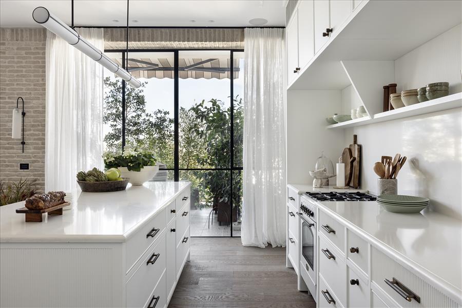 חיבור בין פנים לחוץ