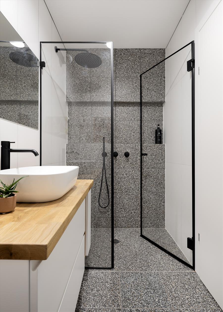 מקלחון זוגי רחב ומפנק