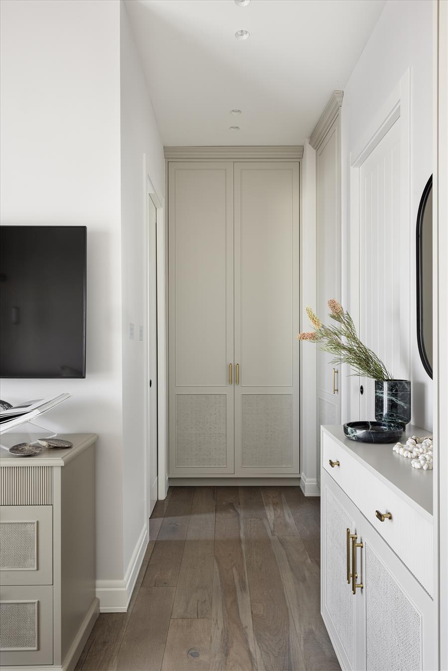 נגרות מותאמת אישית