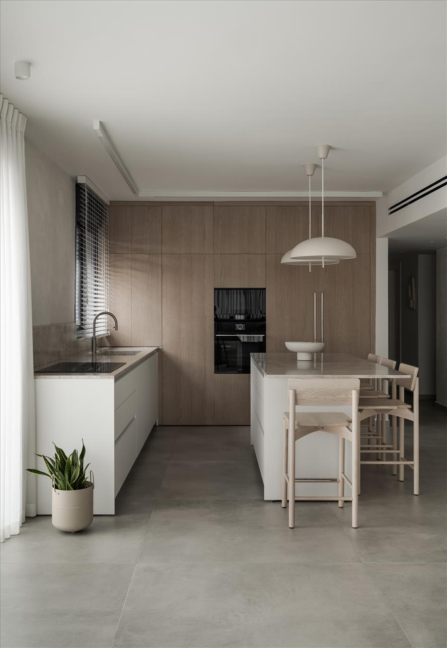 עבר תכנון מחדש בקווים נקיים ובשפה מאופקת