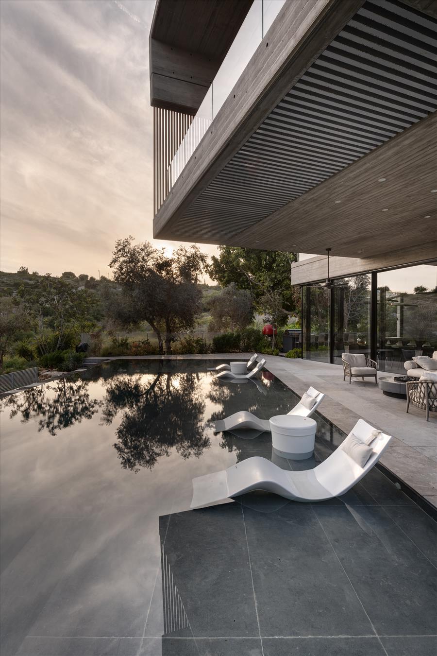 המשך ישיר של הטופוגרפיה