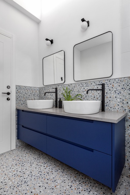 שפה צבעונית ושמחה